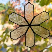 Fensterhänger: Schneeflocke 2, 11 cm